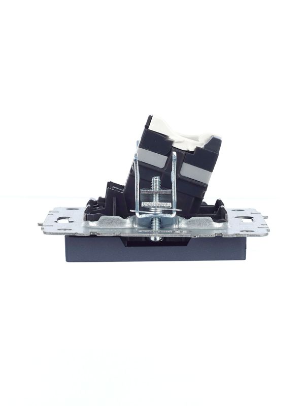 Розетка компьютерная СП RJ45 кат.5E BRITE РК10-БрМ механизм маренго IEK BR-K10-1-K35