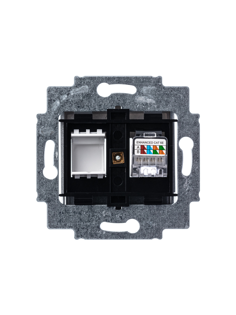 ABB EPJ Levit серебро / дымчатый чёрный Розетка компьютерная RJ45 кат,5e+заглуш,, серебро